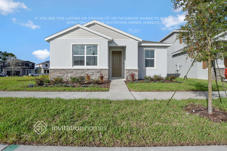 Primary Photo - 1492 Grassland Ave