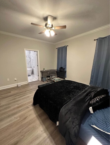 Building Photo - 2136 Saint Andrew St