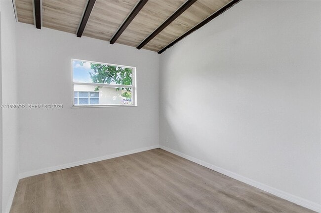 Building Photo - 1617 NW 15th St