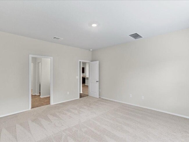 Building Photo - 6305 Wideleaf Dr