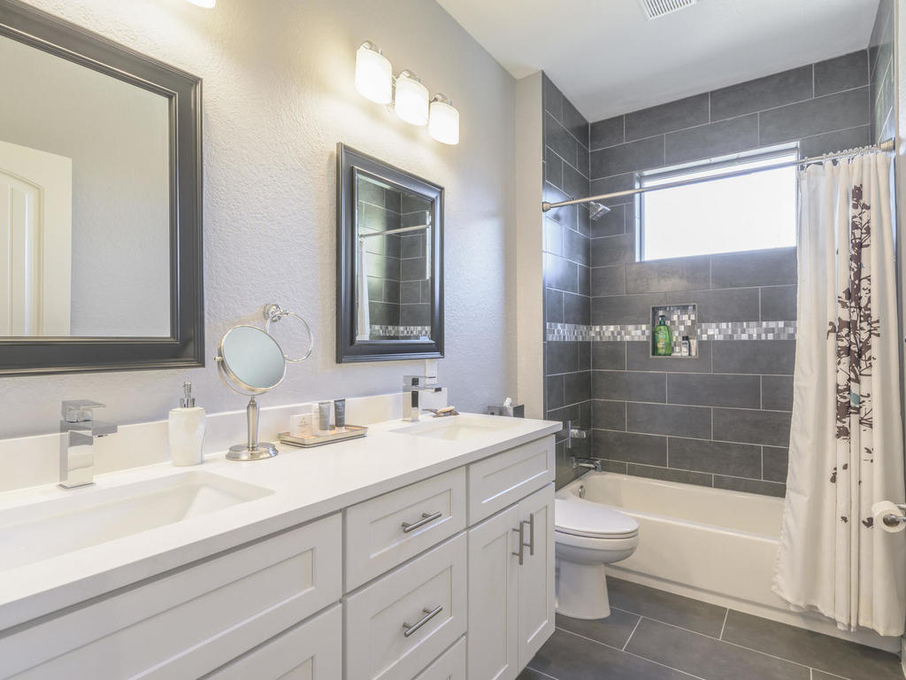 Building Photo - 503 Kemp St