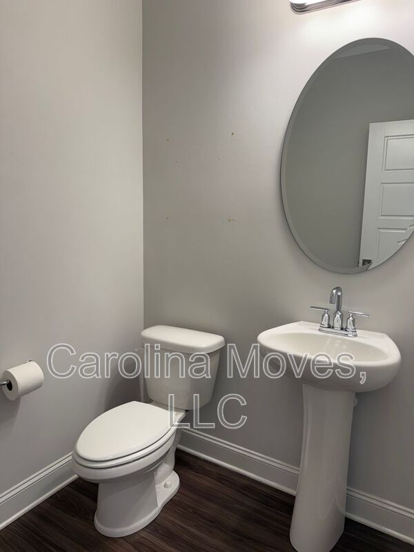 Building Photo - 2103 Greasby Ct