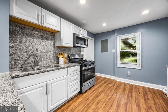 Building Photo - 4406 St Georges Ave.