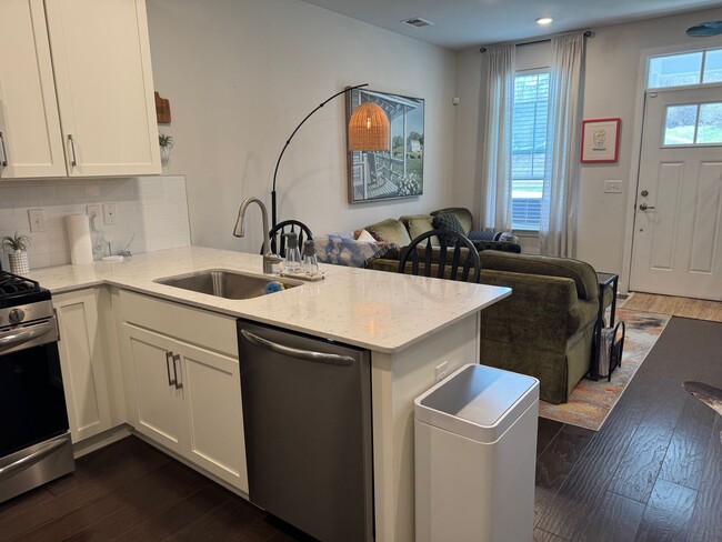 Building Photo - Beautiful SteelPointe 2 Bedroom 1.5 Bath Townhome for Rent in Phoenixville $2,690/month