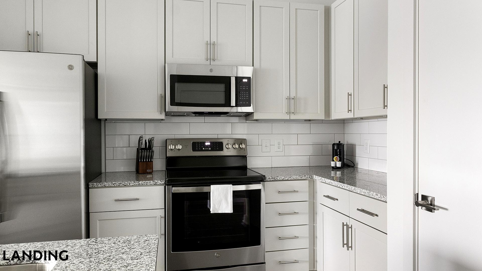 Building Photo - 2110 Birkhall St