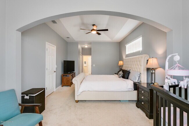 Building Photo - Sawgrass Lakes