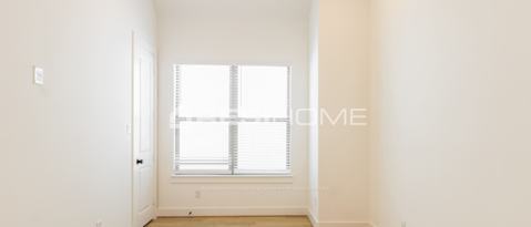 Building Photo - 3052 Truxillo St