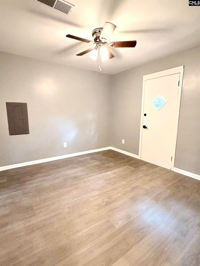 Building Photo - 1324 Lyon St