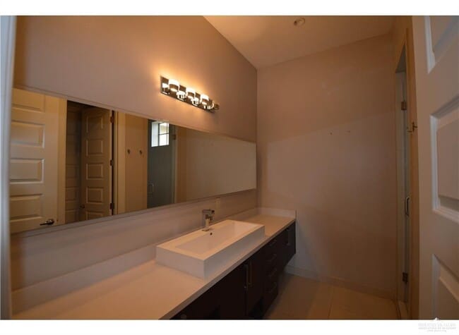 Building Photo - 3600 Denia Ct