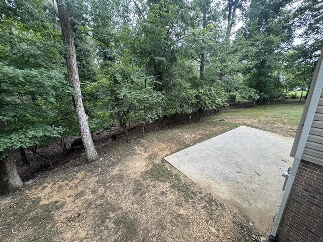 Building Photo - 250 Bobcat Ln