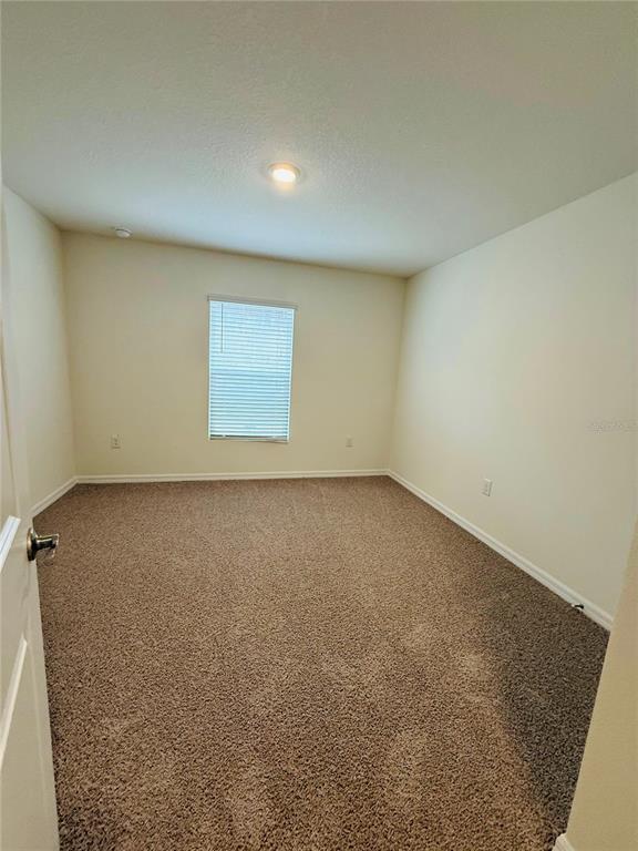 Building Photo - 2924 NE 20th Ter