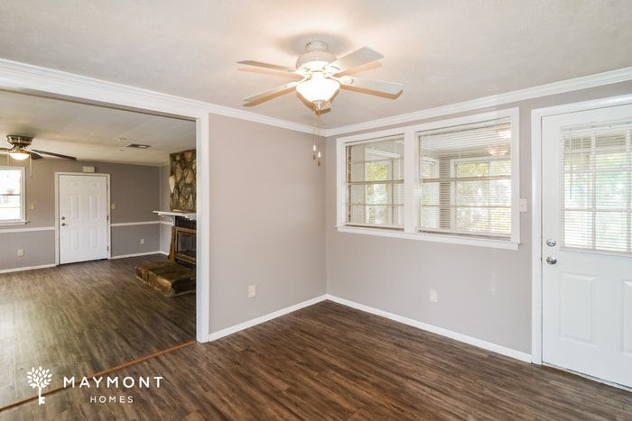 Building Photo - 732 Mimosa Rd