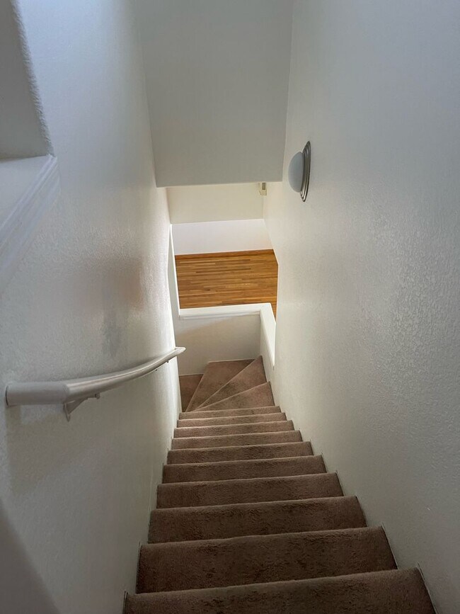 Building Photo - 5400 S Hardy Dr
