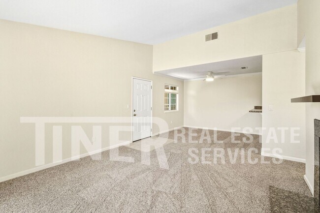 Building Photo - 11150 Trinity River Dr