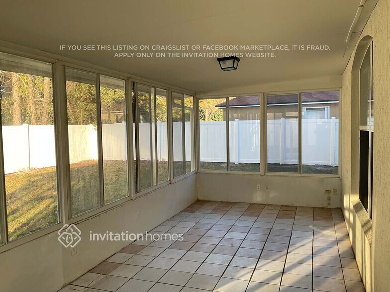 Building Photo - 11383 Aston Hall Dr