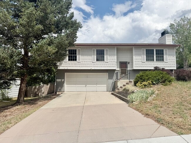 Building Photo - 6515 Flintridge Dr