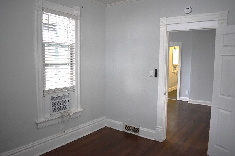 Building Photo - 6011 37th Ave