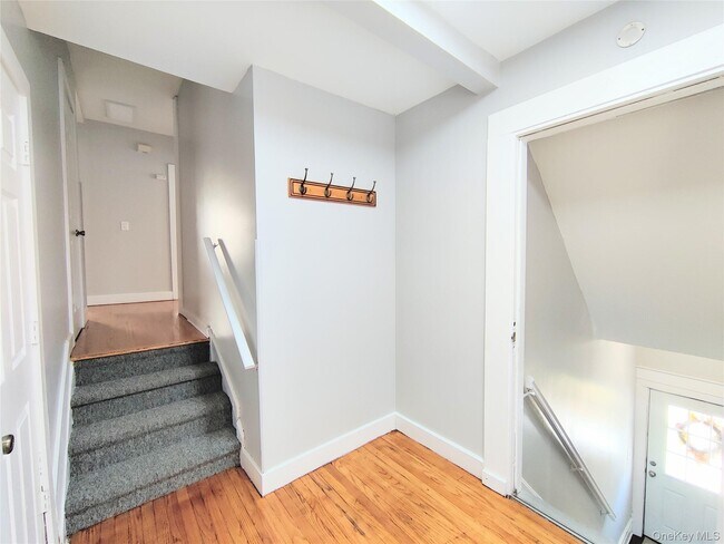 Building Photo - 78 S Hamilton St