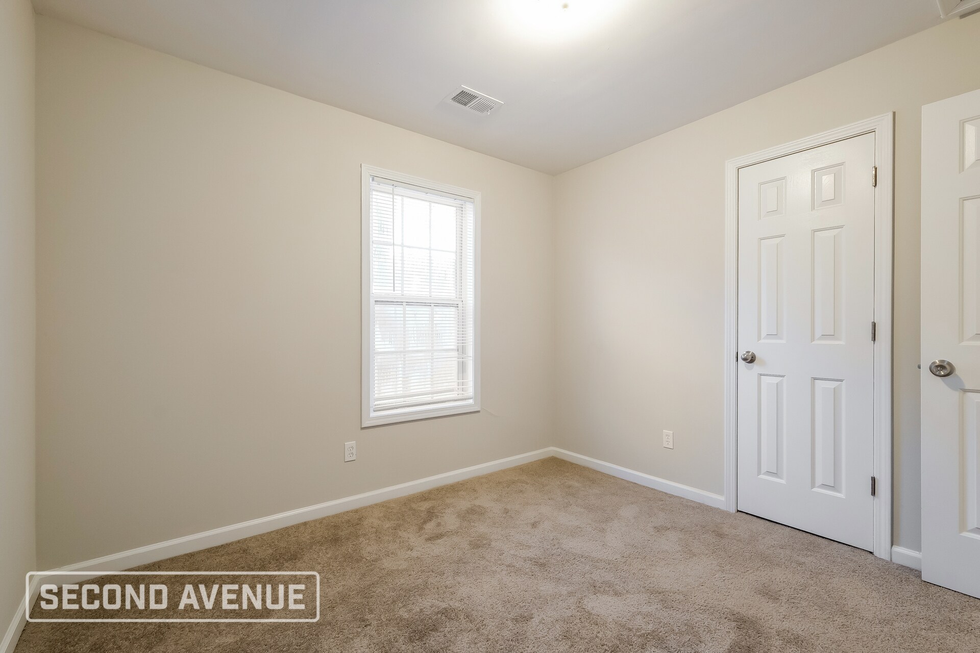 Building Photo - 229 Southern Trace Way