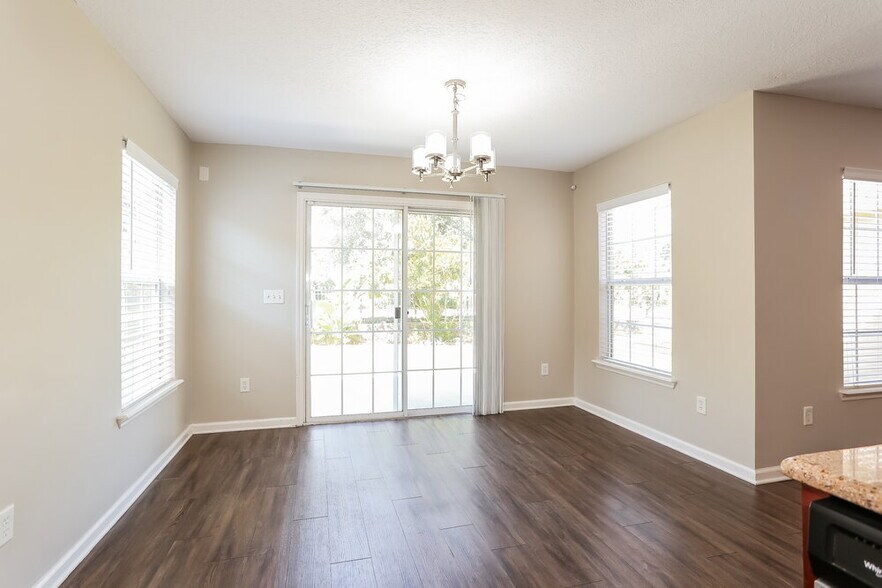 Building Photo - 3877 Marsh Bluff Dr