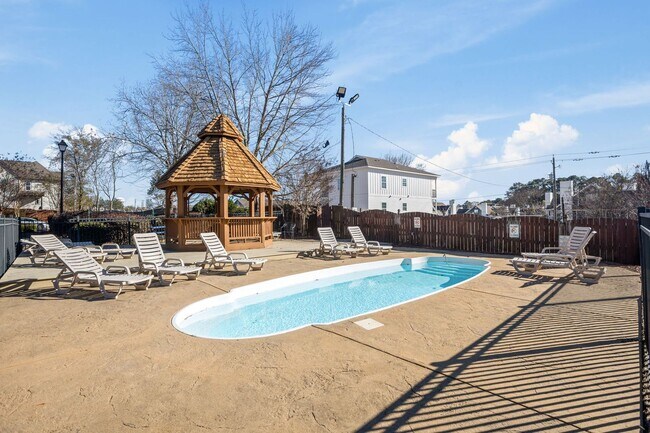 Building Photo - Plainsview Condo | 2 Bed 2 Bath