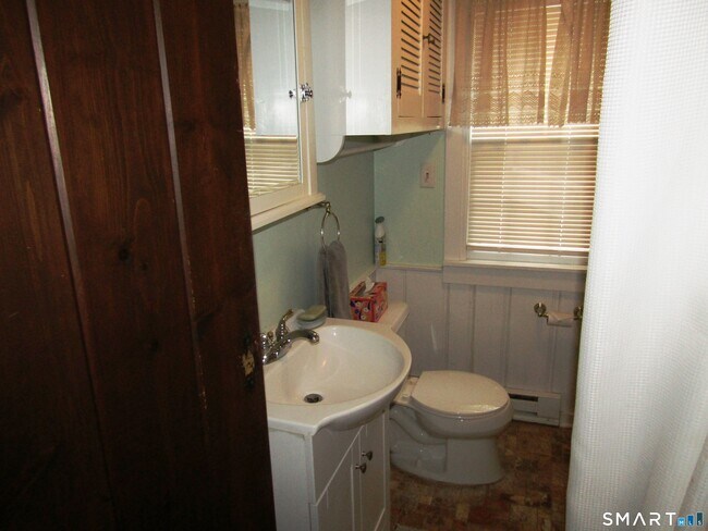Building Photo - 53 Sea Spray Rd