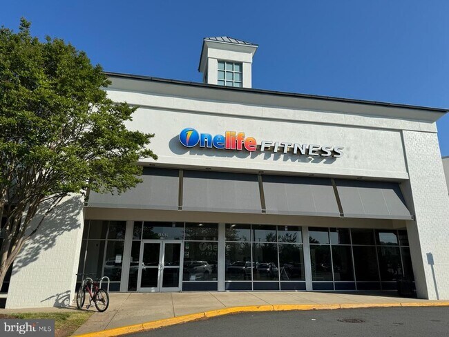 Building Photo - 46342 Summerhill Pl