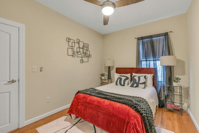 Building Photo - 255 Lafayette Pl