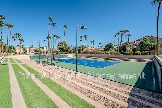 Building Photo - 9708-9708 E Vía Linda