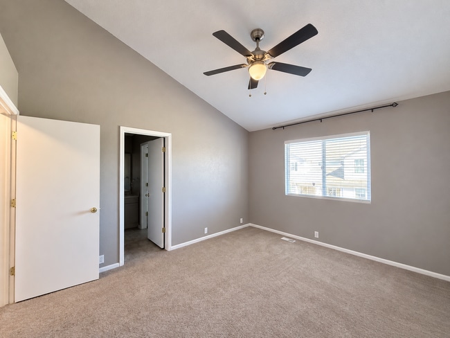 Building Photo - 5910 Chorus Heights