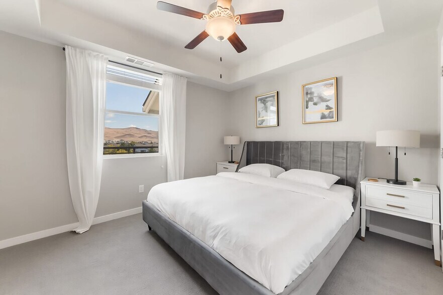 Building Photo - 375 Harbour Cove Dr