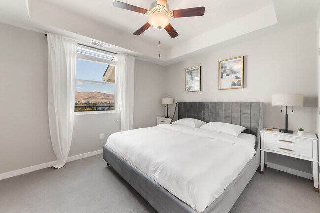 Building Photo - 375 Harbour Cove Dr