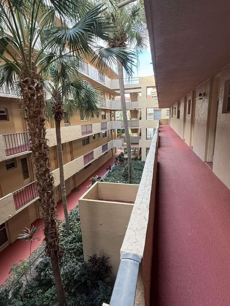 Building Photo - 408 NW 68th Ave