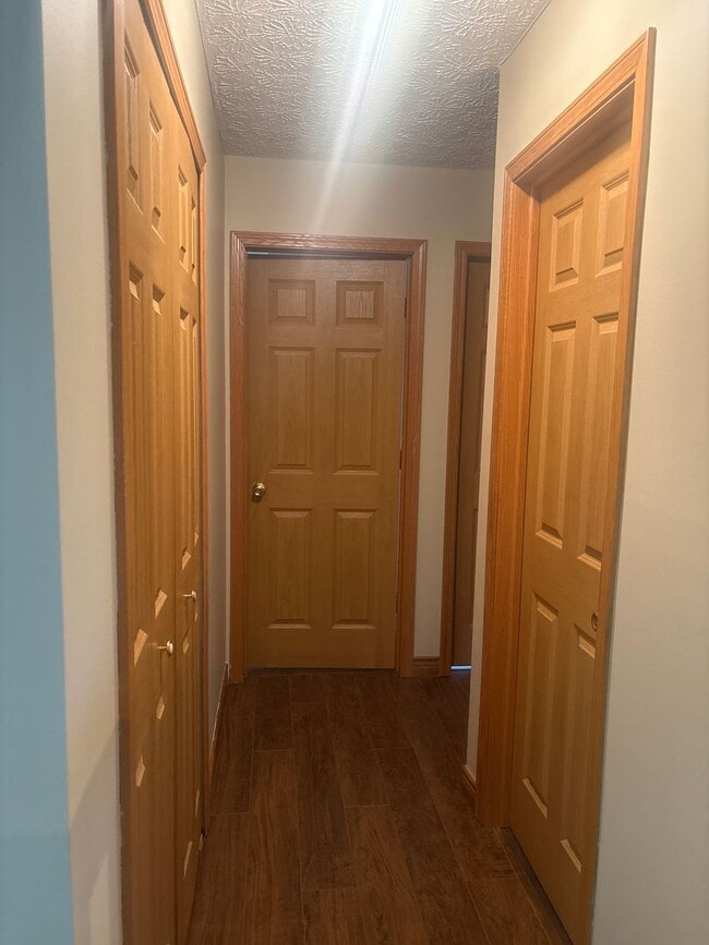Building Photo - Condo for rent