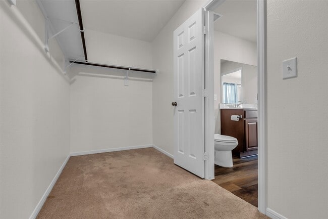 Building Photo - 4619 Prairie Chase Dr