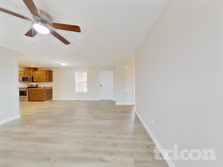 Building Photo - 1908 Susan Rd