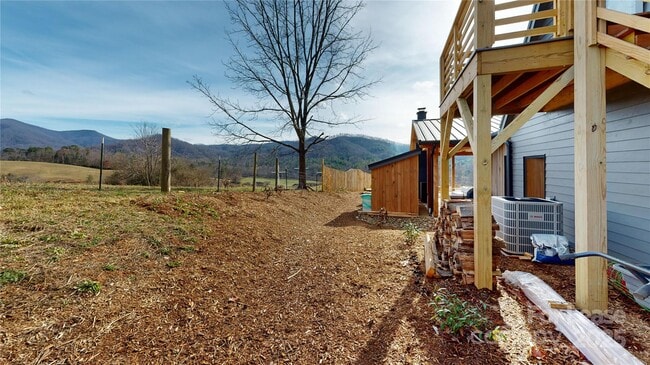 Building Photo - 11 Pink Fox Cove Rd