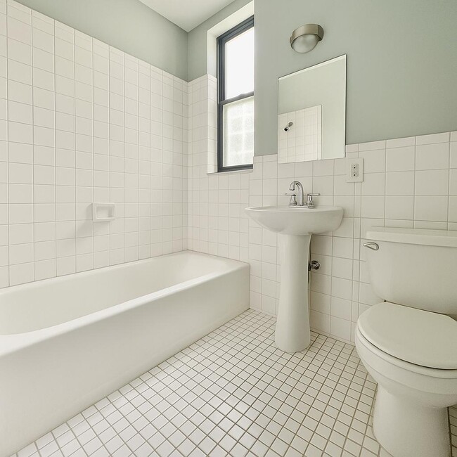 Floorplan - 70 Post Avenue