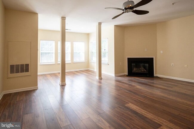 Building Photo - 3114 Irma Ct