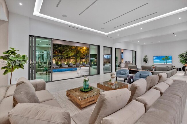 Building Photo - 2110 NE 197th Terrace