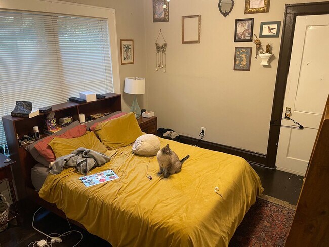 Building Photo - Charming 2 bed/1 bath in Poncey Highlands!
