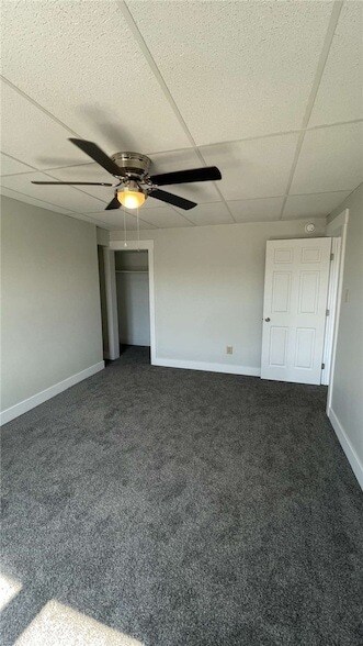 Building Photo - 424 W 7th Ave