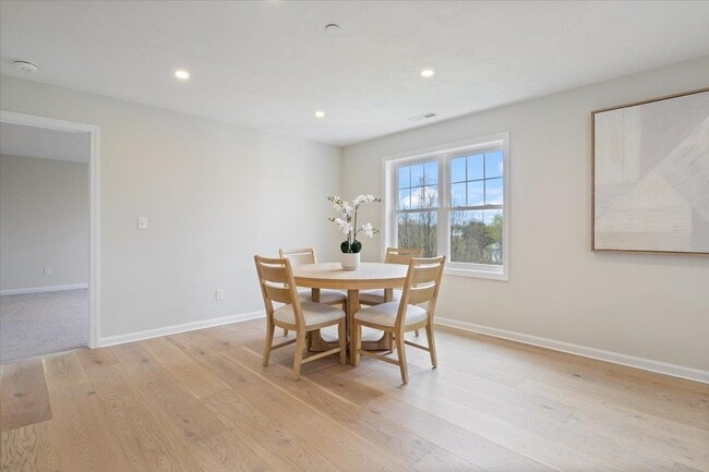 Building Photo - 26-3 Regency Cir