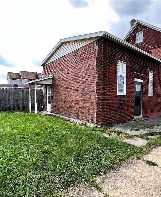 Building Photo - 201 Crescent Ave