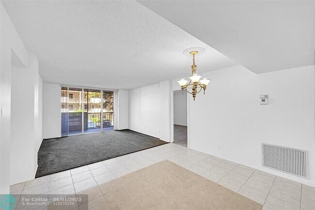 Building Photo - 777 S Federal Hwy