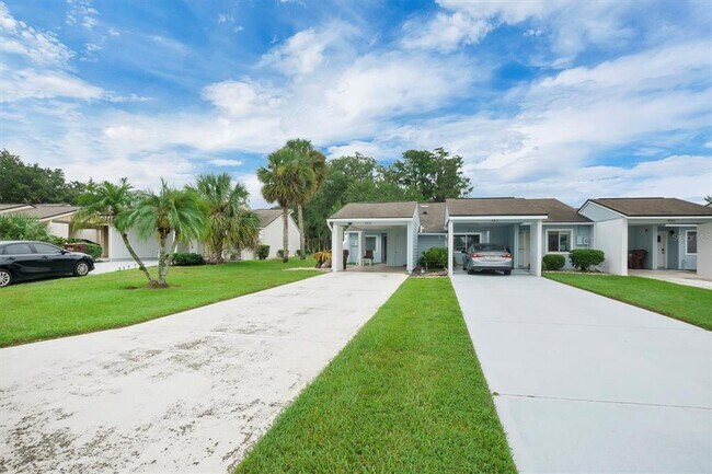 Building Photo - 455 Prestwick Pl