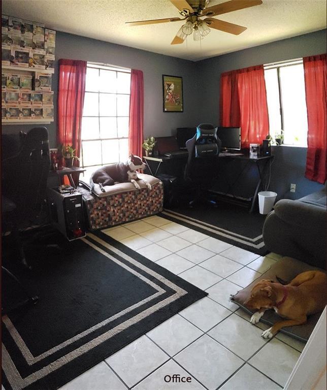 Building Photo - 2110 Nathan Dr