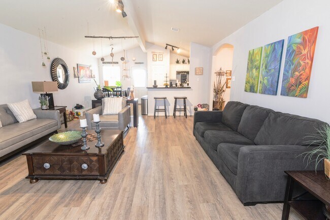 Building Photo - 28830 Bosque River Ct
