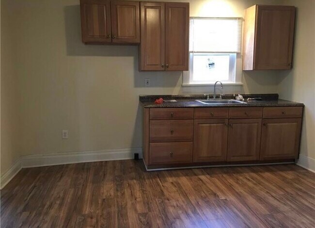 Primary Photo - 209 Harrison Ave