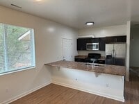 Building Photo - Pinegrove